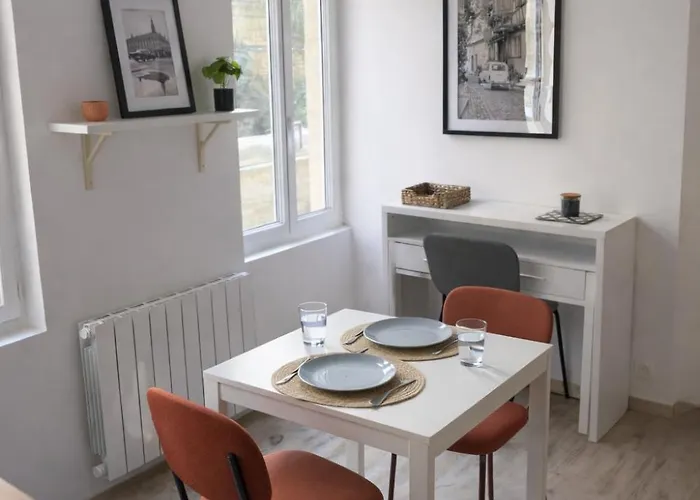 Cosy Hypercentre Apartment Caen